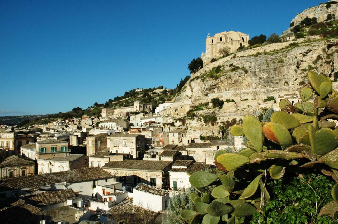 Appartamento in Centro casa vacanza Scicli Esterno foto